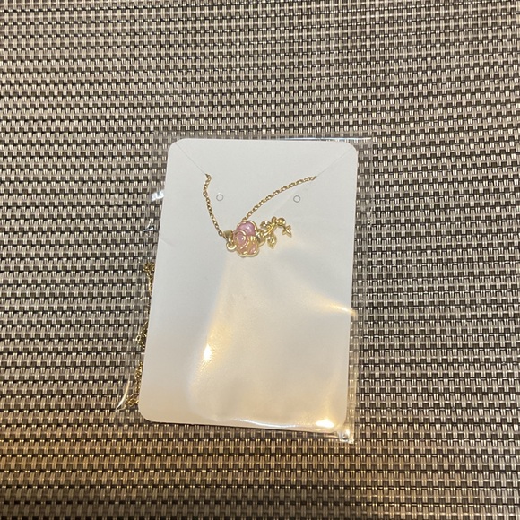 Jewelry - Gold and Pink Floral Pendant Necklace